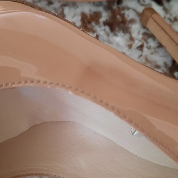 L.K.Bennett Sledge Nude Patent Leather Pumps size 35 - Picture 9 of 11